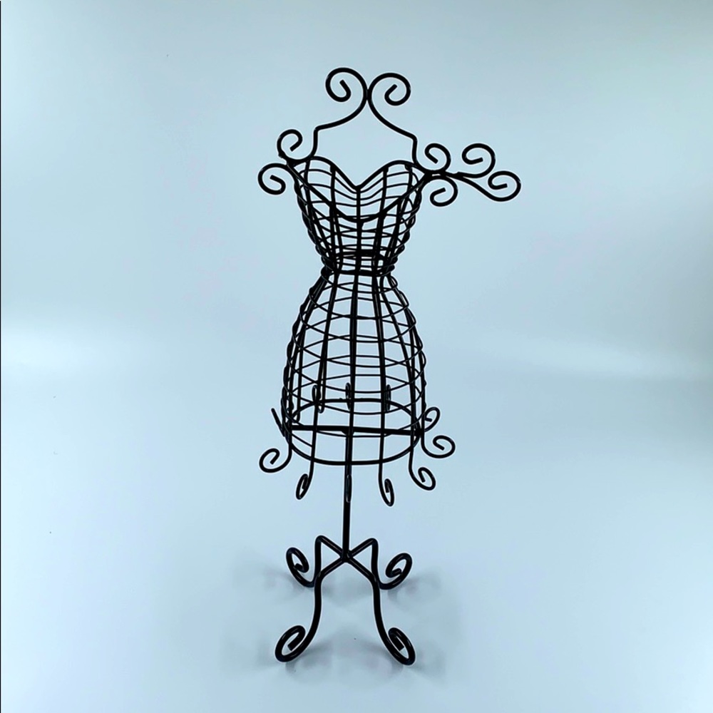 Black iron jewelry necklace holder